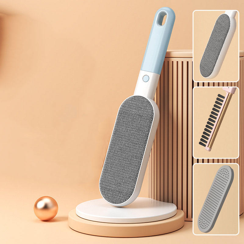 Double-sided pet hair remover for lifting fur from furniture and fabric